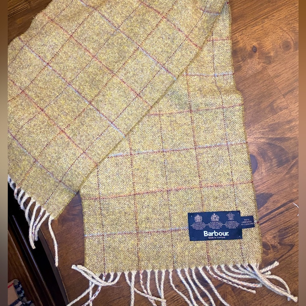 Vintage Barbour 100% Lambs Wool Scarf, Green Plaid